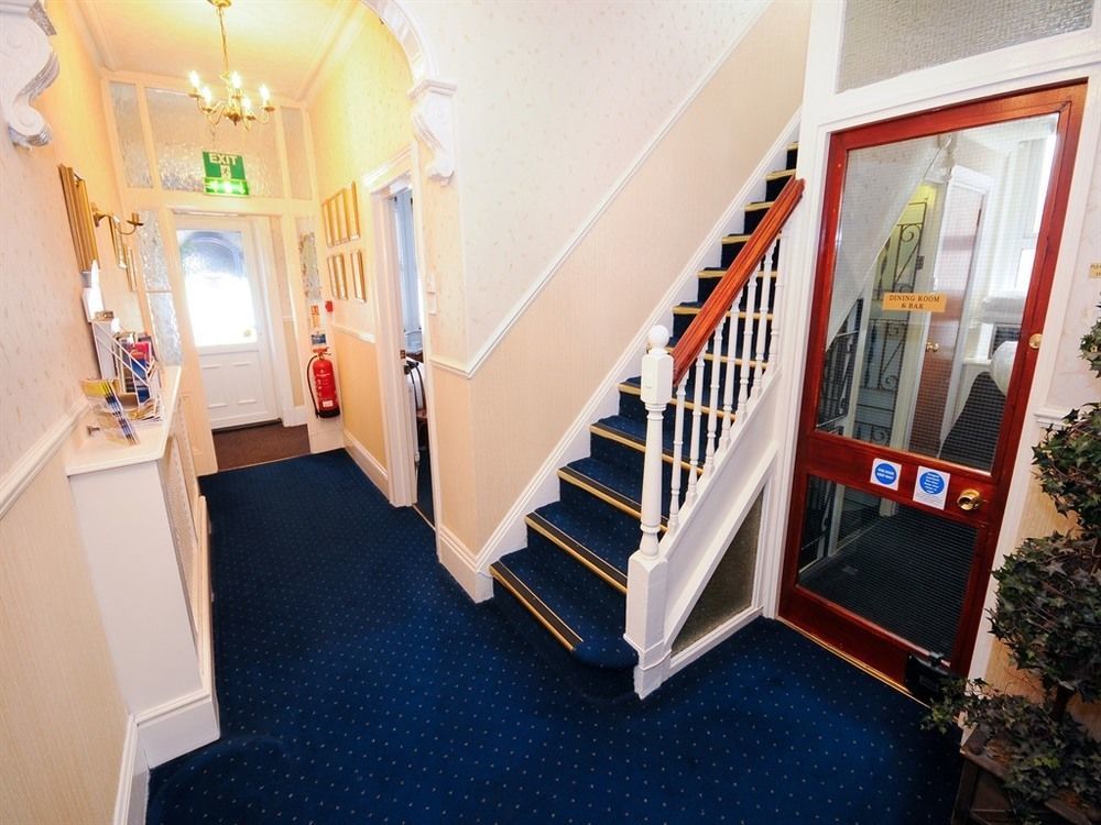 Chelsea Hotel Bournemouth Buitenkant foto
