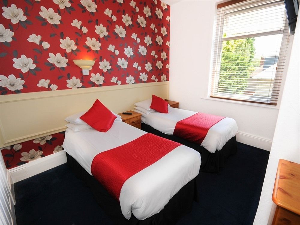 Chelsea Hotel Bournemouth Buitenkant foto